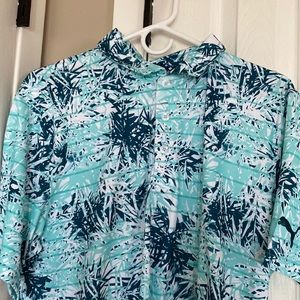 NWT Mens polo shirt, spf 30, in a fun tropical pattern